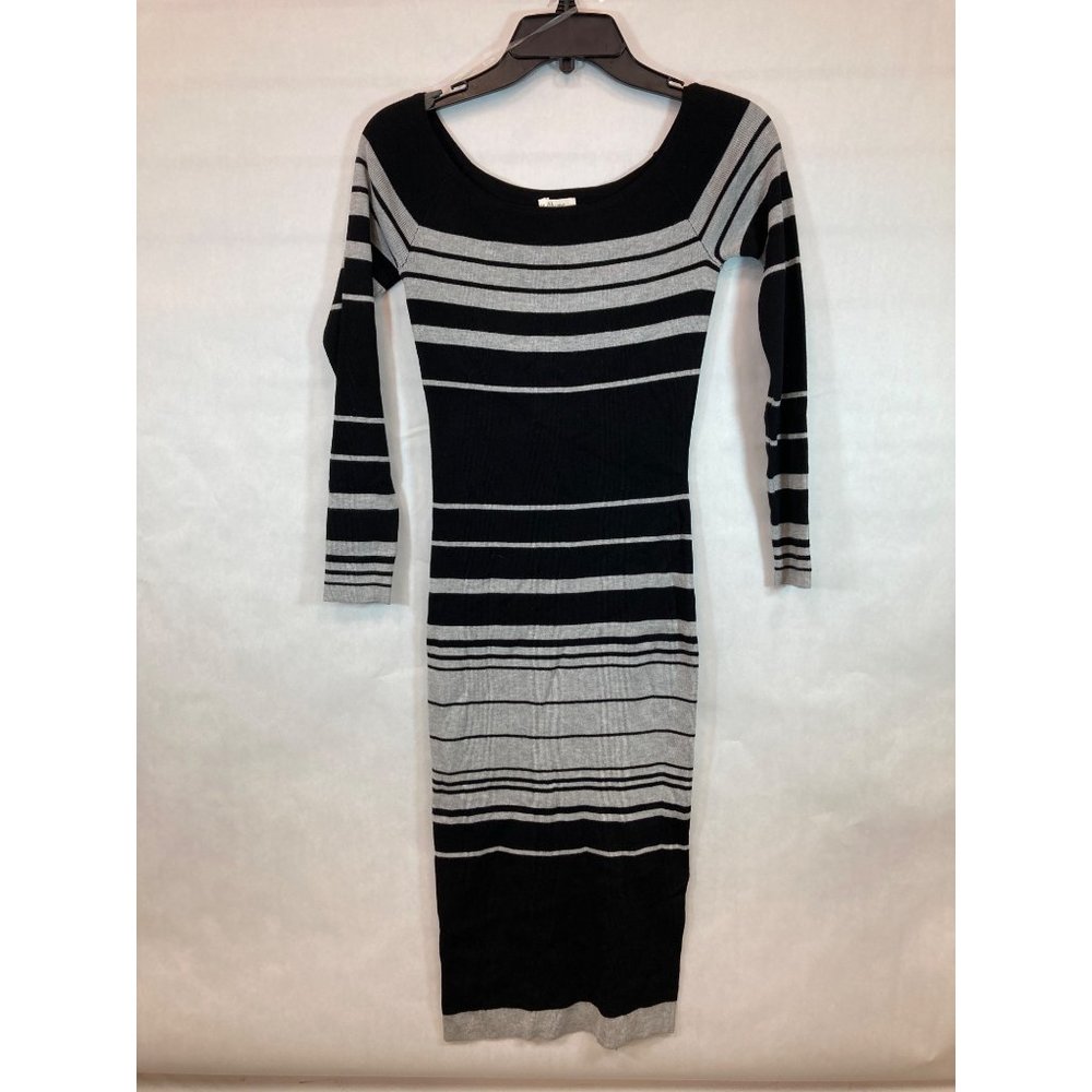NWOT -Womens Fashion Dress - Love Always